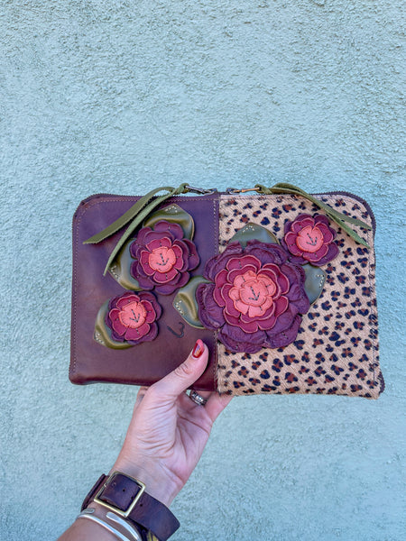 1/2 Cut Mini Pocketbook