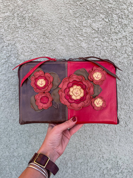 1/2 Cut Mini Pocketbook